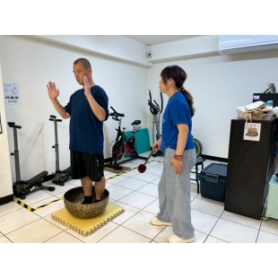 【頌缽運氣大師】